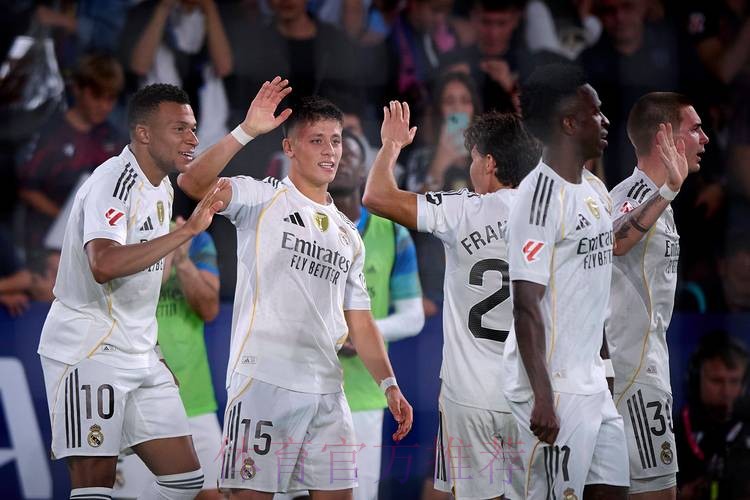 西甲队晒图抗议 暗示皇马获双标优待:点球呢?